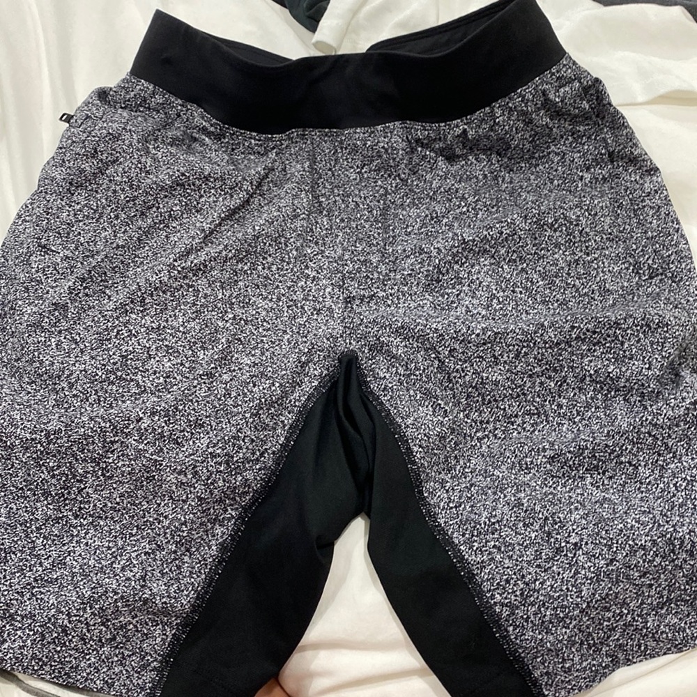 Lulu lemon running shorts